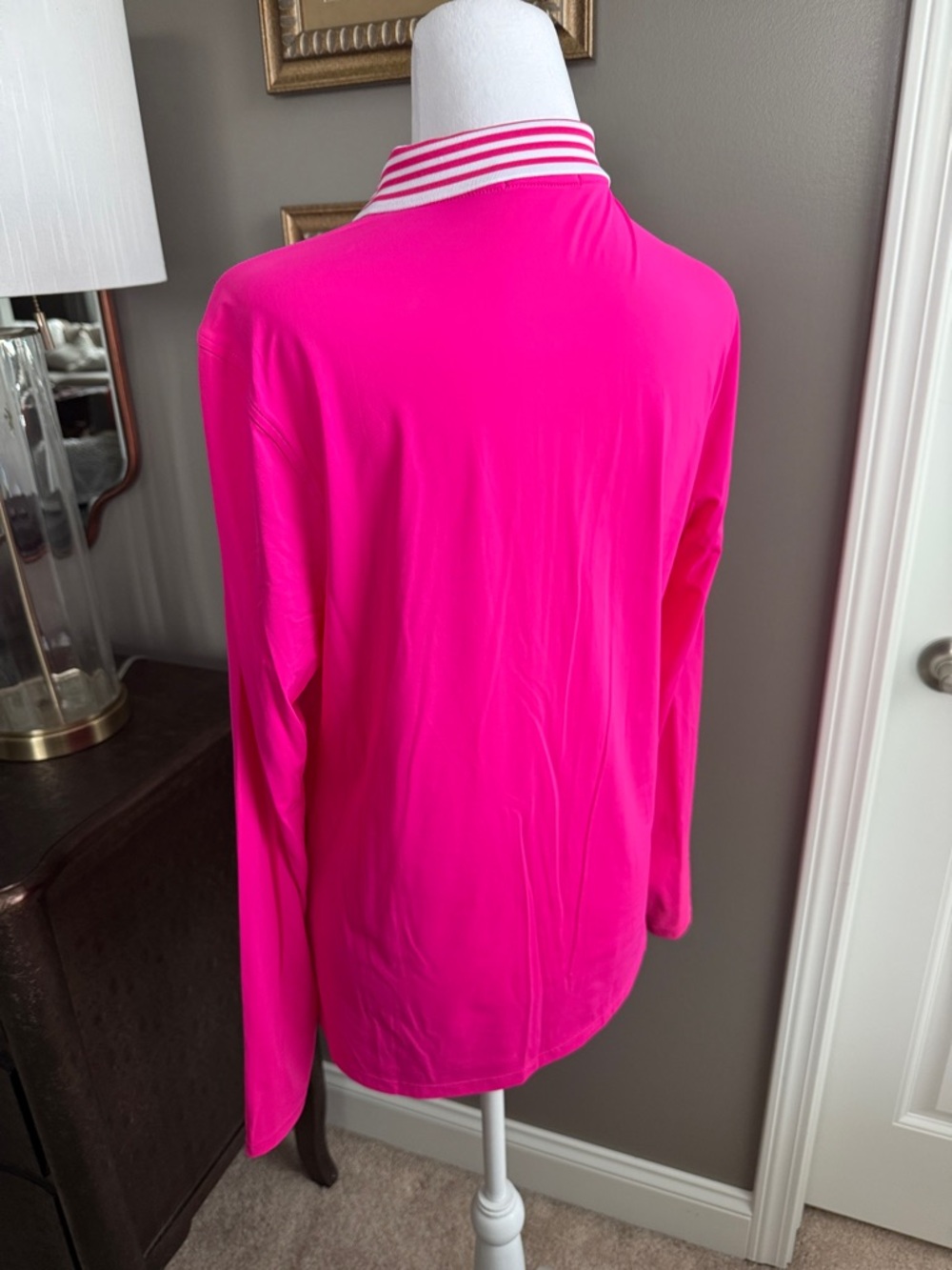 G/fore Women's Hot Pink Long-Sleeve Polo Top with Striped Collar - Picture 4 of 5